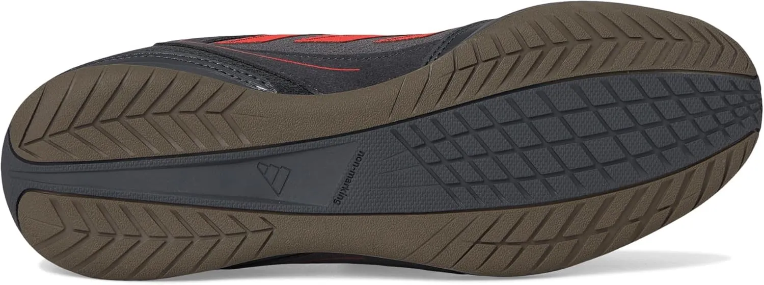 adidas Unisex-Adult Copa Club Indoor Sneaker