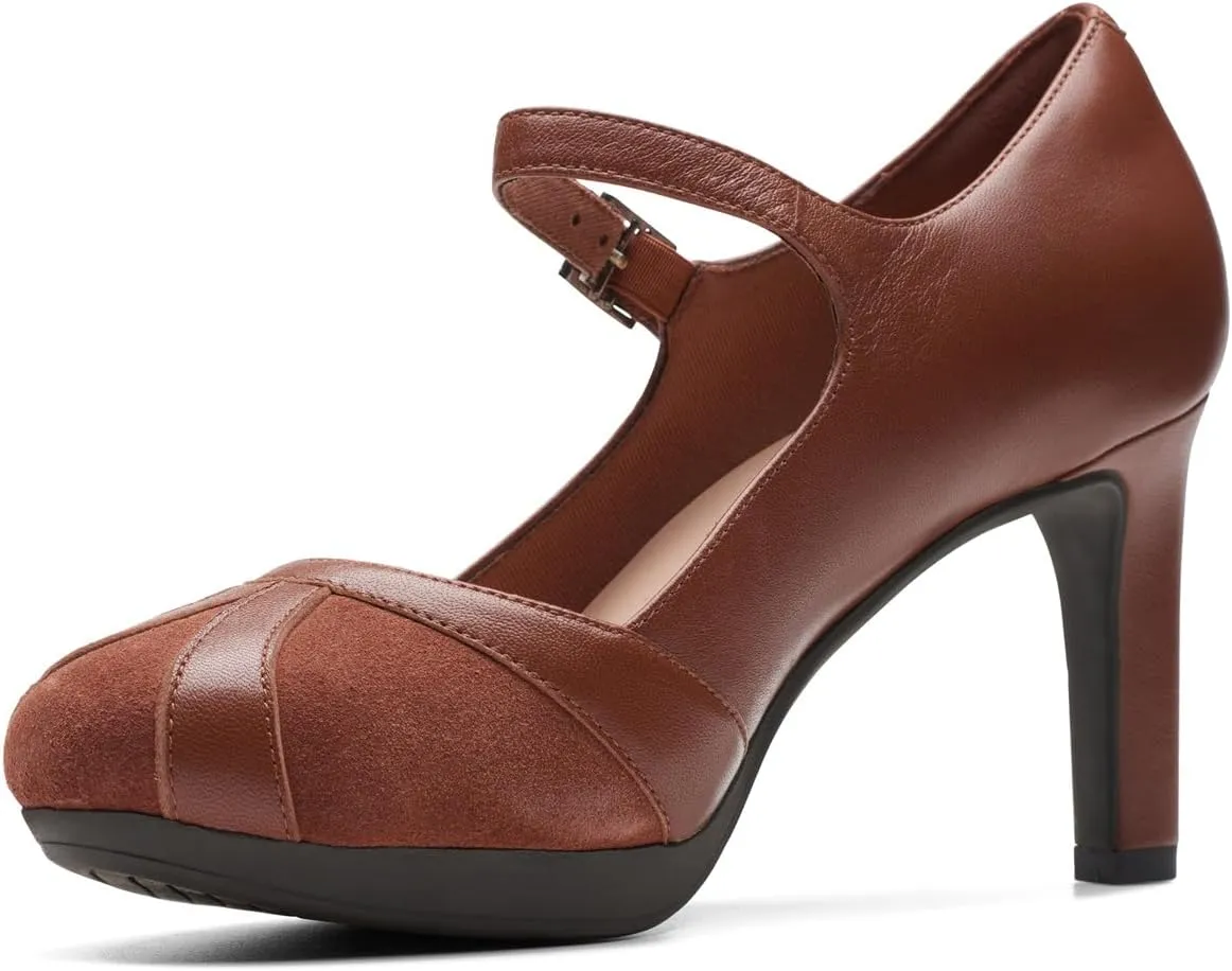 Clarks Women's Ambyr Light Pump
