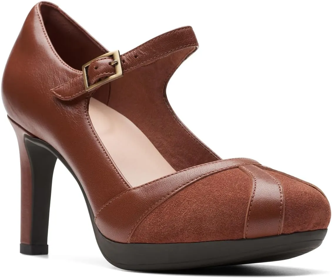 Clarks Women's Ambyr Light Pump
