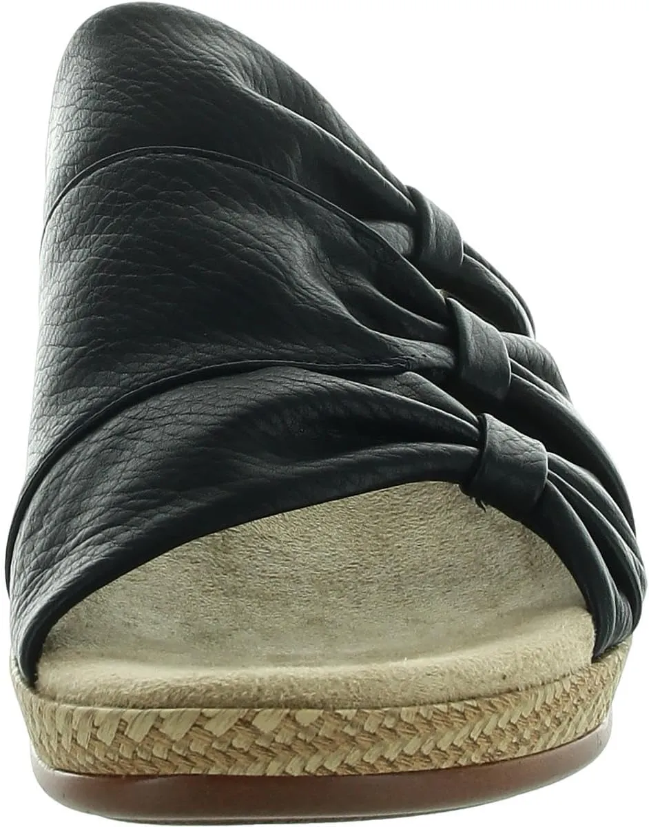 Easy Street Women's Bertina Wedge Sandal