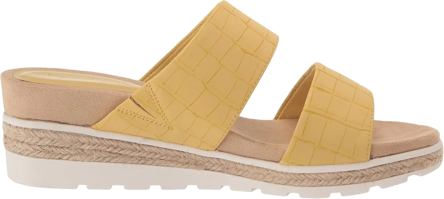 Easy Street Womens Maryann Faux Leather Embossed Heels