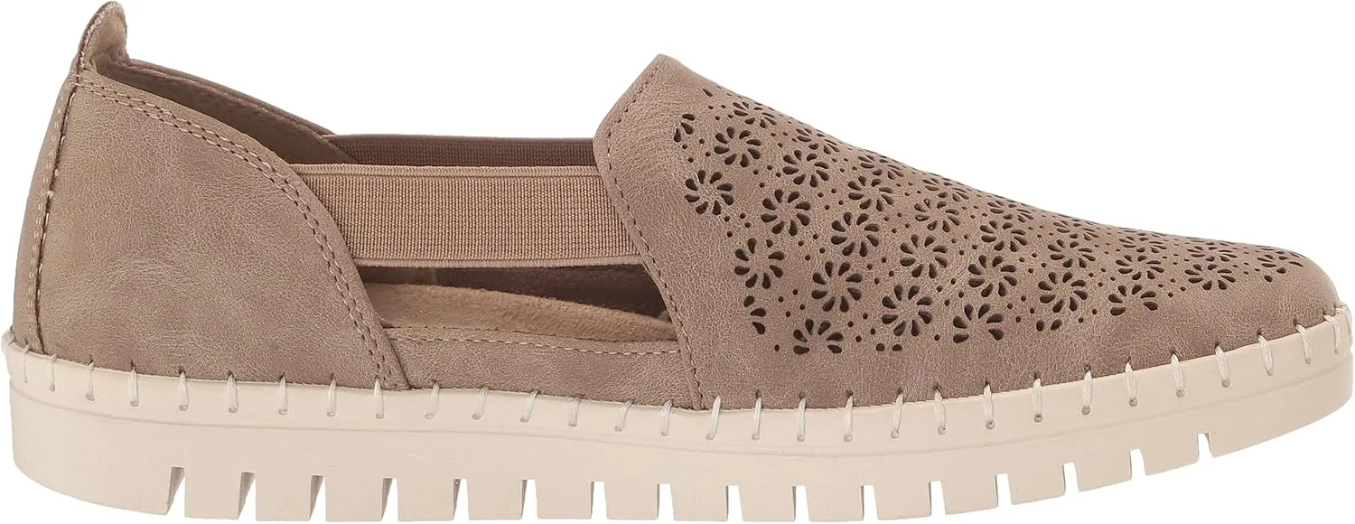 Easy Street Women's Megafresh Sneaker