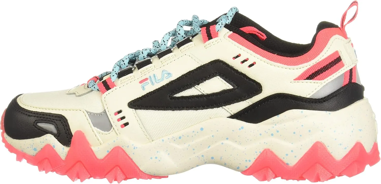 Fila Women's Oakmont Tr Sneaker