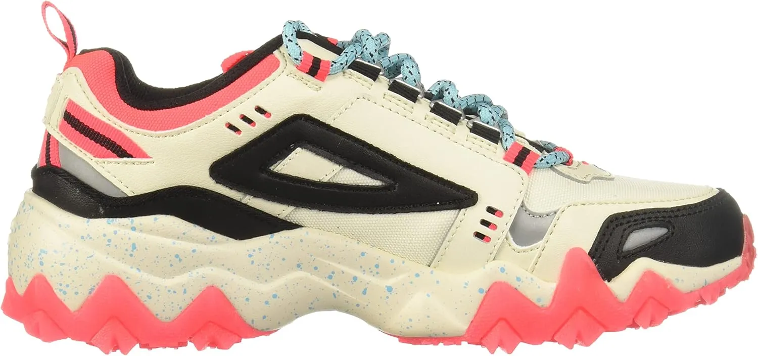 Fila Women's Oakmont Tr Sneaker
