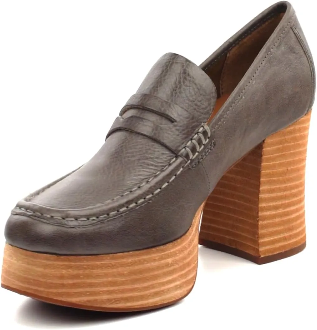 KORK-EASE Women's Barbara Leather Loafer