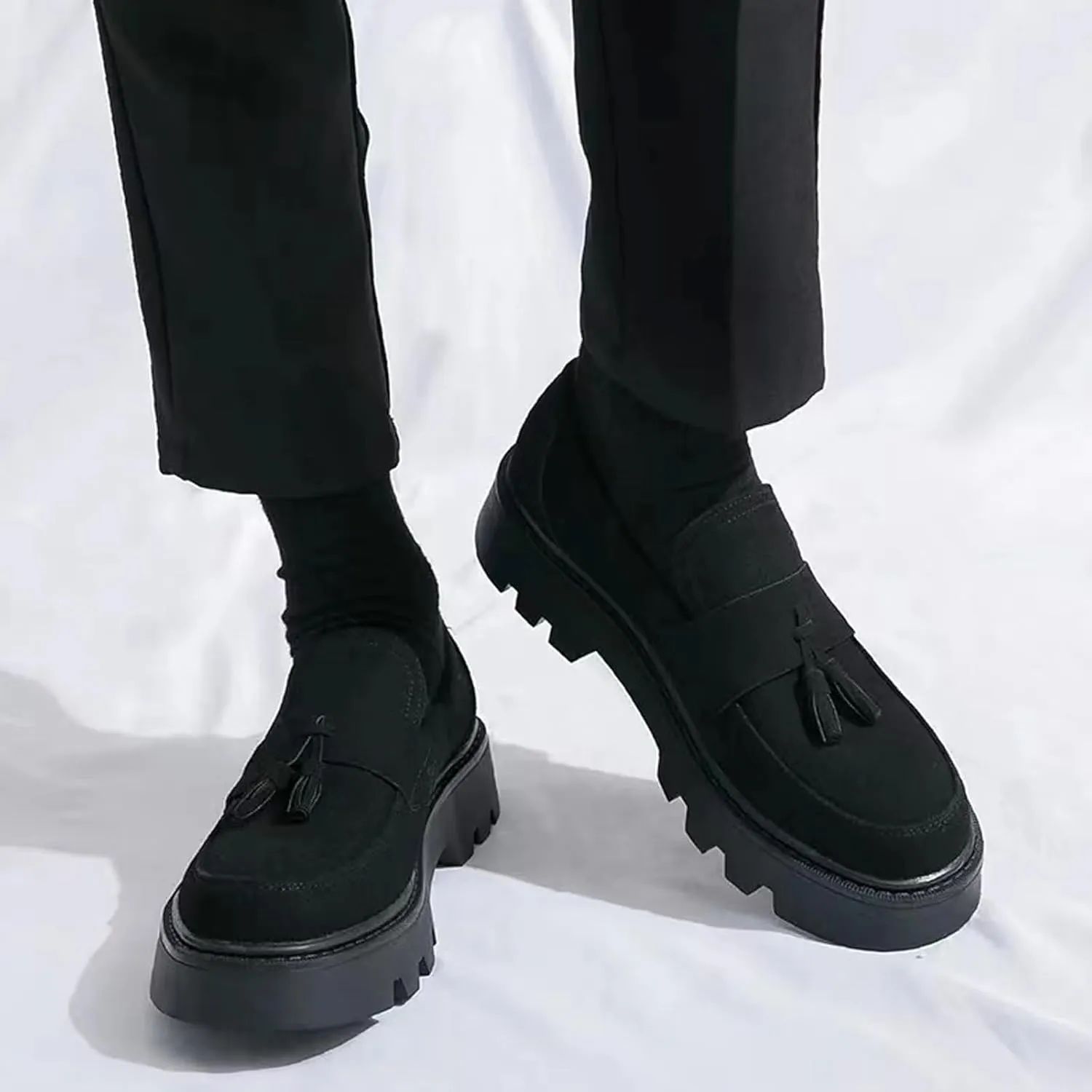 Men's Suede Tassel Platform Round Toe Casual Loafers Classic Retro Lug Sole Non Slip Chunky Heel Dress Business Penny Loafers for Party Formal Work Wedding