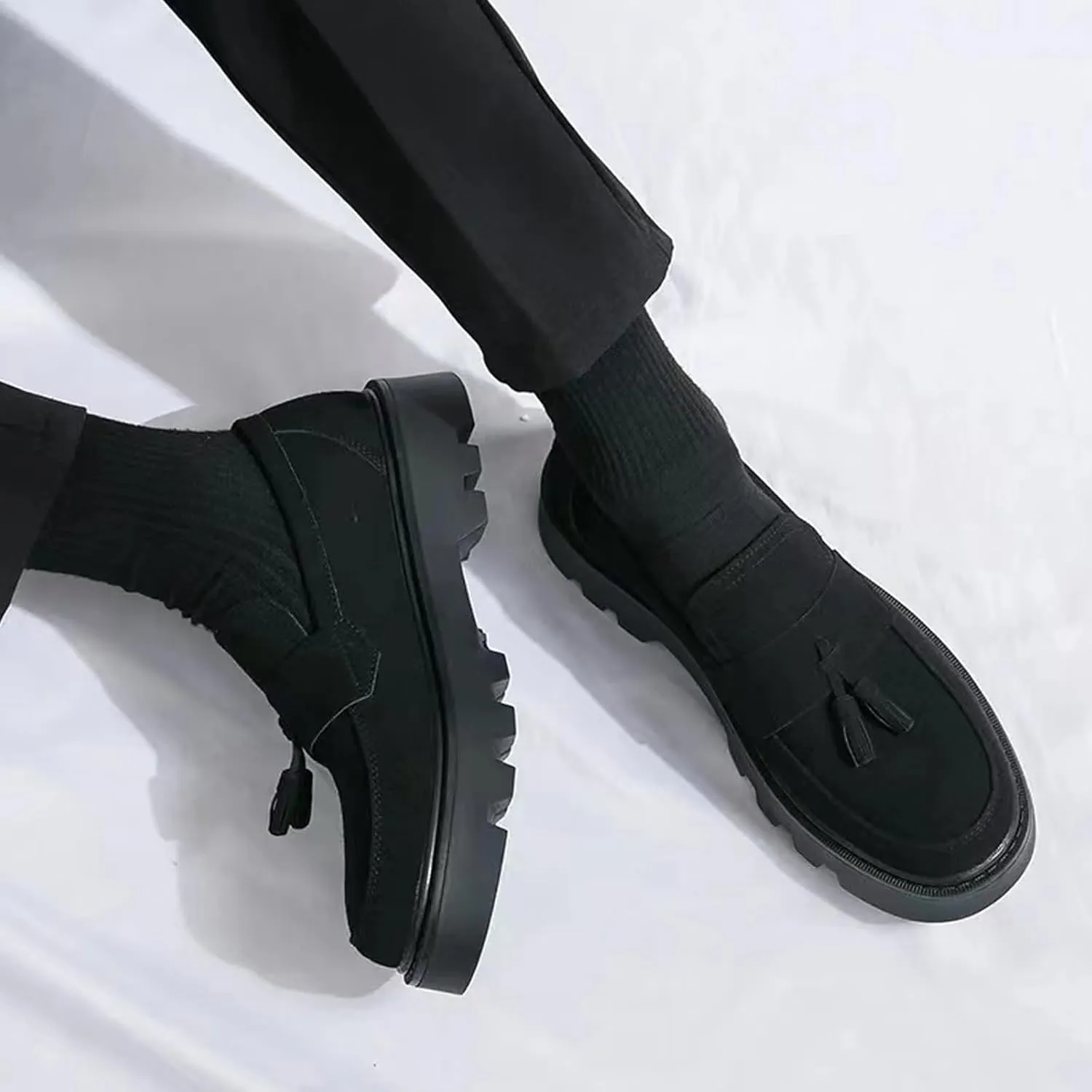 Men's Suede Tassel Platform Round Toe Casual Loafers Classic Retro Lug Sole Non Slip Chunky Heel Dress Business Penny Loafers for Party Formal Work Wedding