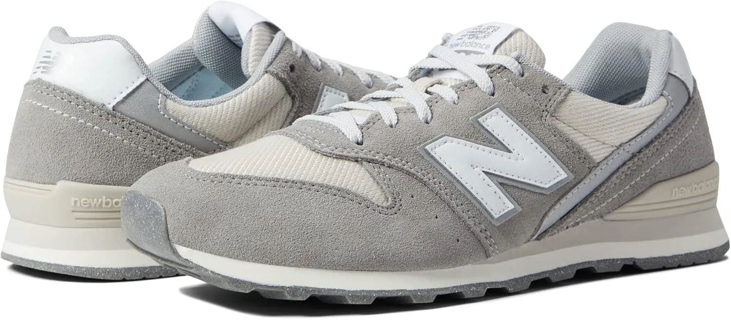 New Balance Women's 996 Sneaker