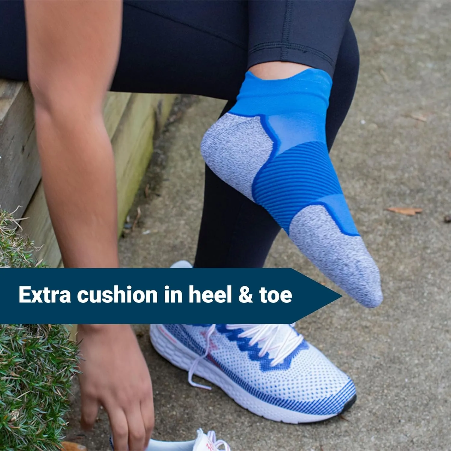 OS1st AC4 Active Comfort No-Show Socks | Blister Protection, double-tab and reinforced seamless toe