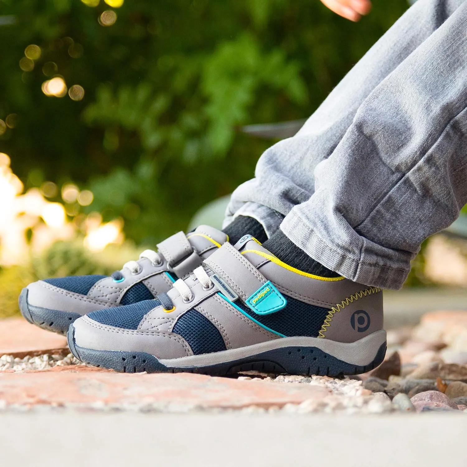 pediped Unisex-Child Flex Justice Sneaker