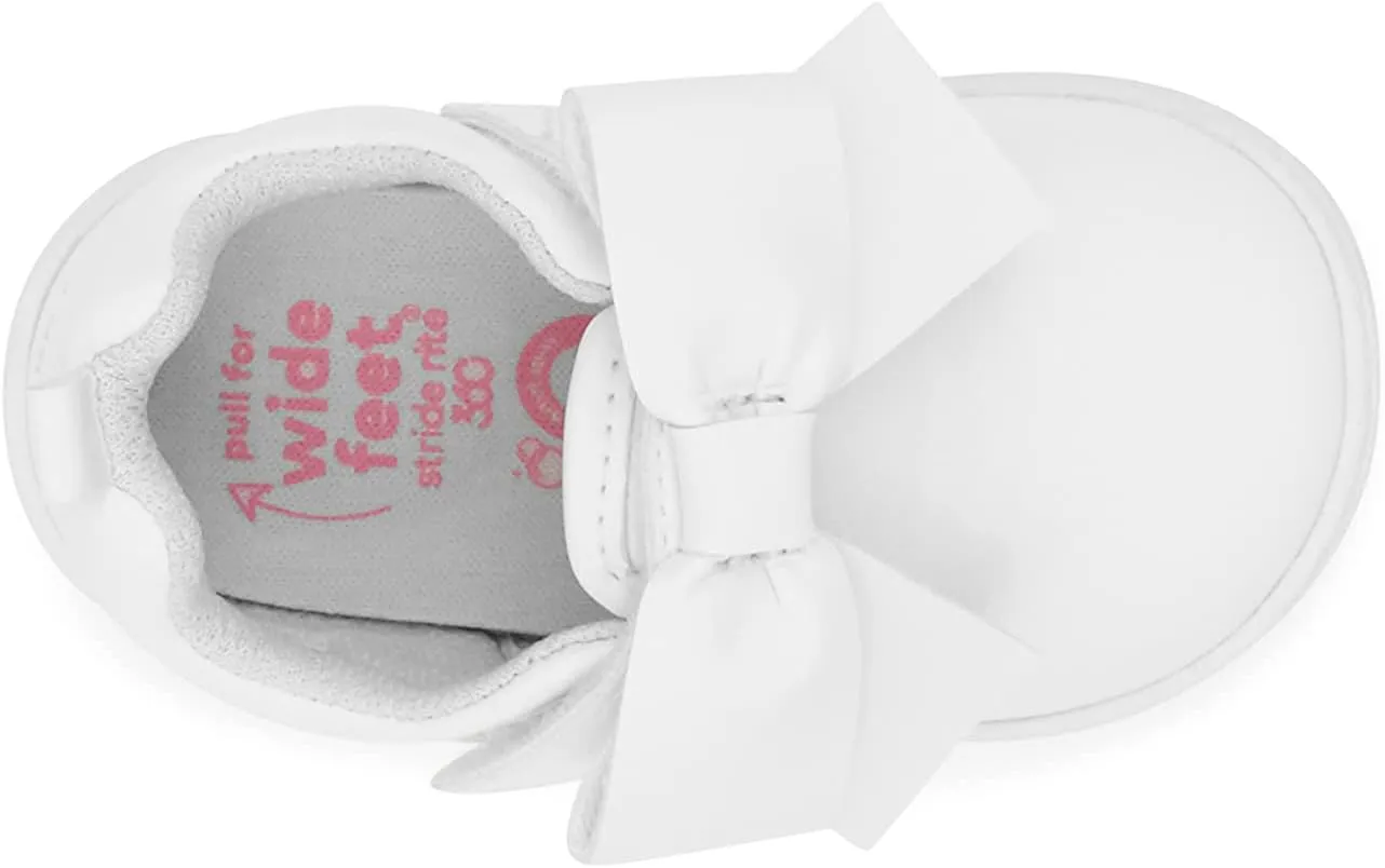 Stride Rite 360 Unisex-Child Kamila Sneaker
